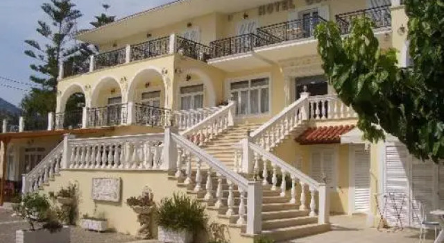 Gonatas Hotel, Buchen Sie Hotel Agia Efimia Griechenland