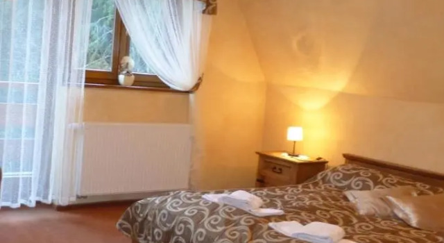 Одноместный номер Standard с балконом Hotel Dwór Karolówka
