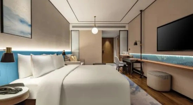 Номер Deluxe Hilton Garden Inn Xingyi Wanfenglin