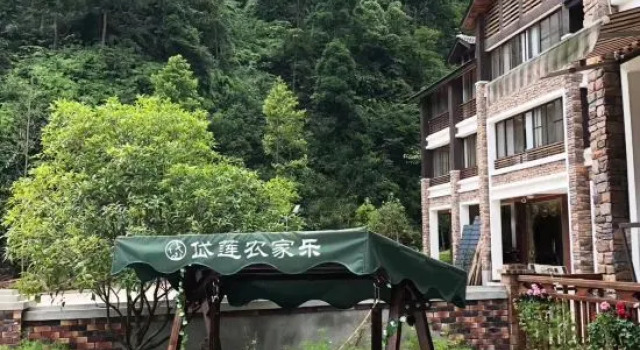 Dailian, Boek Hotel Chongqing Regio Chongqing