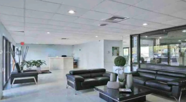 Fantastic Studio with Incredible Bay Views