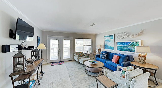 2-unit Ocean-view Hideaway W/ Fenced Backyard 4 Bedroom Duplex, Забронировать Дом для отпуска Виллы Амилия, рядом с Гольф-клуб Fernandina Beach, Вилла