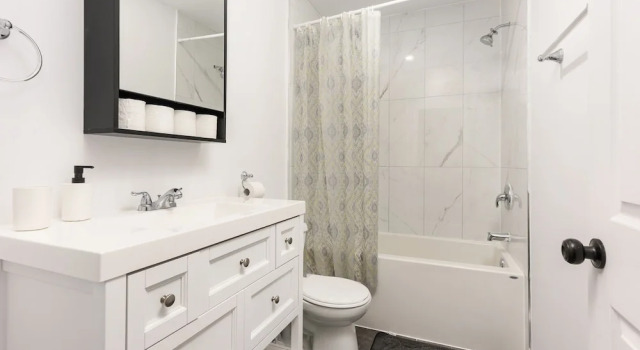 Deluxe Suite Hotel Loft Plus