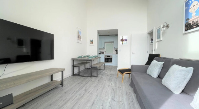 Penthouse Apartment with Parking