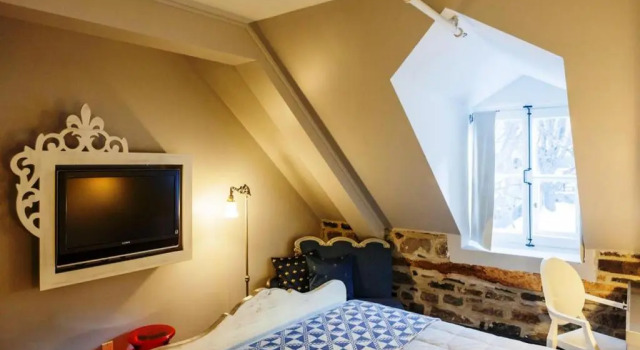 Номер Superior Auberge Place dArmes