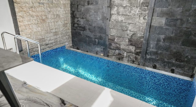 Lumbung Sari Studio, Rezervovat Penzión Hotely v Bali s bazénem, Bazén