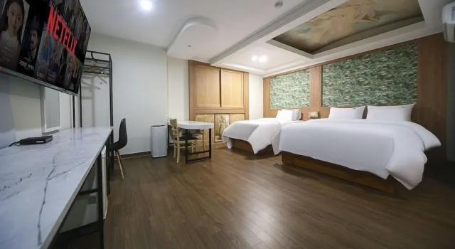Люкс Hotel Feel Green