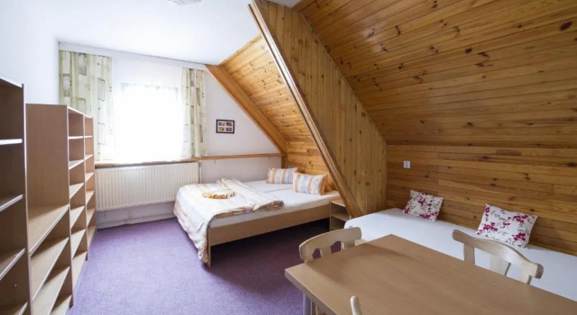 Horský Hotel Skiland, Забронировать Отель Отели Оломоуцкий края с парковкой, Парковка