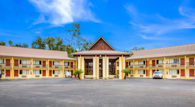 Rodeway Inn Bonifay, Rezerwuj Mini-hotel Hotele w Bonifay z parkingiem, Parking