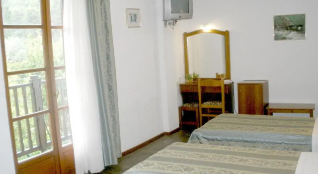 Standard Triple room Aphrodite