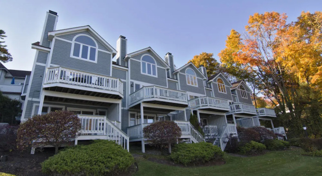 The Quarters at Lake George, Book Hotel SPA-hoteller i New York State, SPA