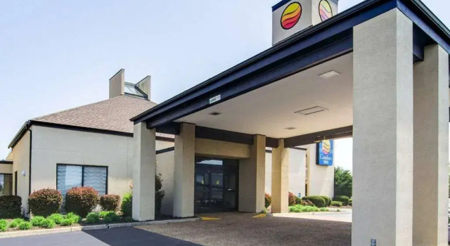 Comfort Inn, Забронировать Отель Отели Харрисонбург 3 звезды, рядом с Putter-A-Round Mini Golf, 3*