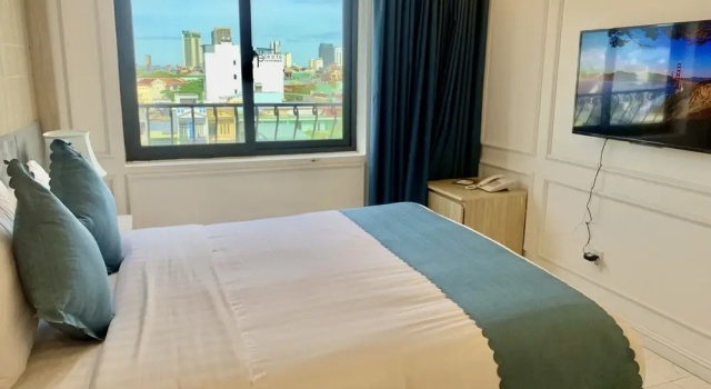 OYO 645 Phu Khang Hotel, Забронировать Отель Отели Дананга муниципалитета с парковкой, рядом с Музей изящных искусств Дананга, Парковка