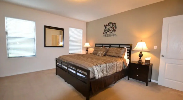 Коттедж Family Friendly - South Facing Pool - Game Room - Gated - Near Disney
