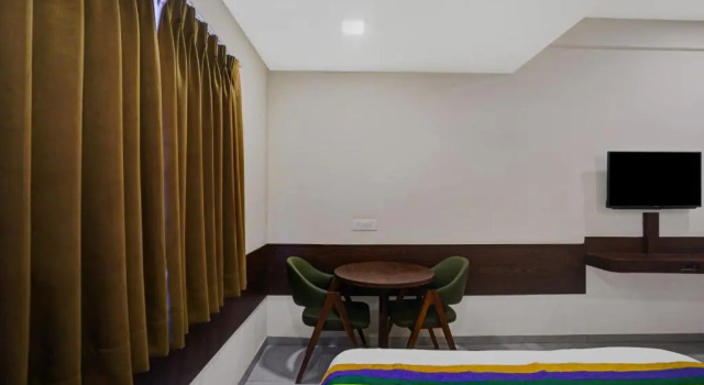 Greenotel Rooms, Hazira, Surat, Rezervovat Hotel Hotely v Gujarat s parkováním, Parkování