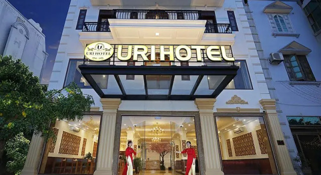 Полулюкс Uri hotel