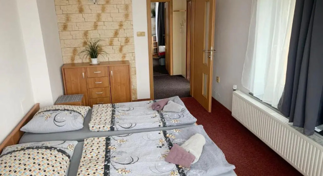 Penzion Ivana, Book Hotel Valasske Mezirici 
