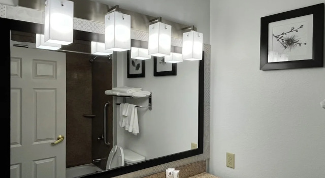 Номер Standard Country Inn & Suites by Radisson, Harrisburg - Hershey West, PA
