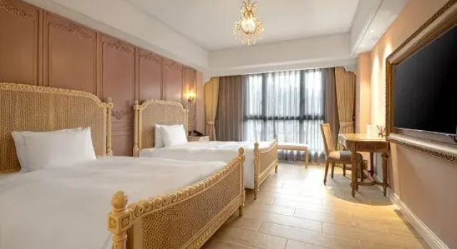 Номер Deluxe 格拉斯行館 Grasse Grace Manor 苗栗唯一SLH會員