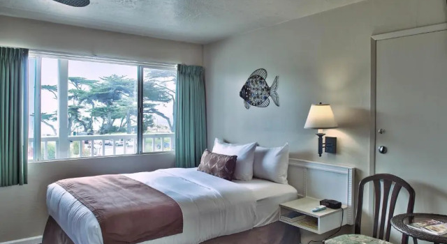 Номер Standard Lovers Point Inn