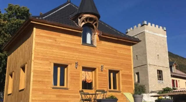 Четырёхместный номер Comfort Chateau du Terrail
