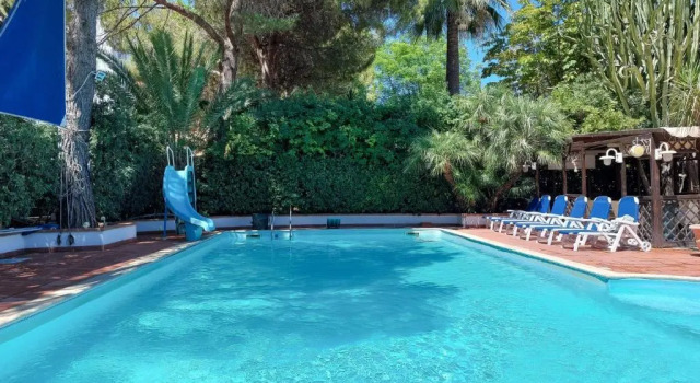 Вилла Oasis Green Villa