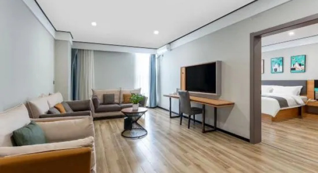 Люкс Economy Ginza Jiayi Light House Hotel (Linyi Yingbin Road Rongsheng Shopping Center)