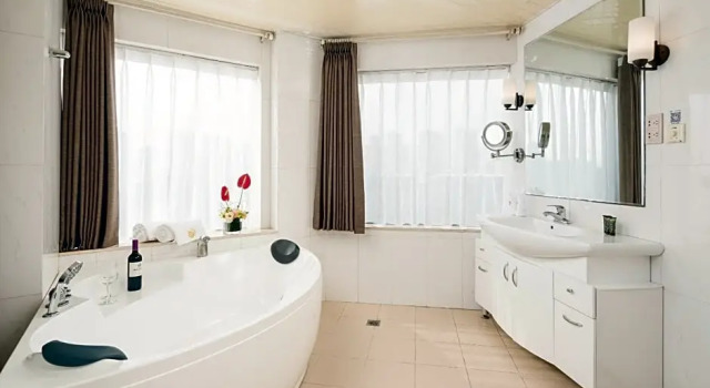 Люкс c 1 комнатой Yunnan Expo Garden Hotel