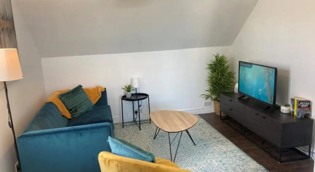 2 Bedroom Apartment, With Free Parking, Rezervasyon Daire Largs Ayrshire