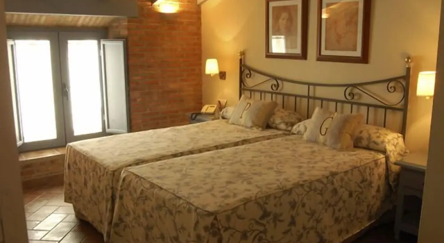 Двухместный номер Hotel Plaza Grande