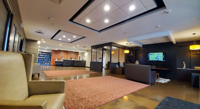 Люкс Best Western Plus Lakeview Hotel