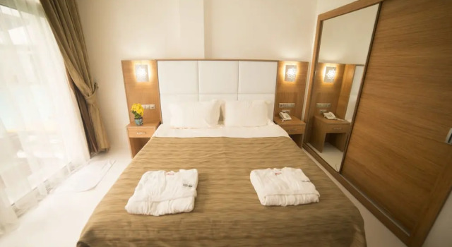 Rooms Bohemian Hotel