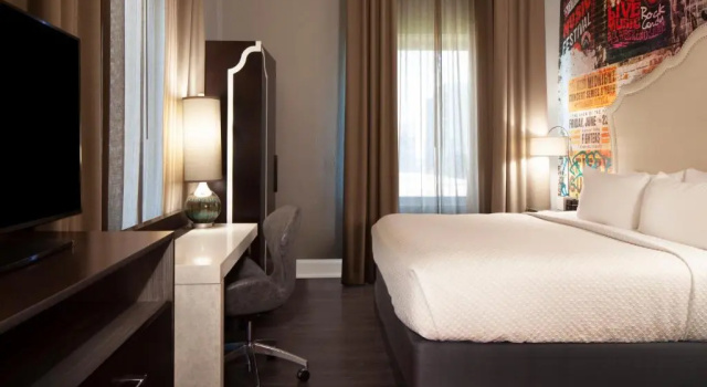 Номер Standard с красивым видом из окна Hotel Indigo Atlanta Midtown by IHG