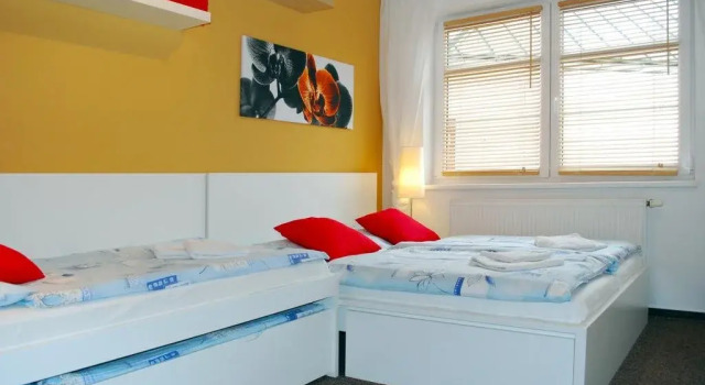 Apartmán Rokytka, Забронировать Отель СПА-отели Рокитнице-над-Йизероу, рядом с Krizek Ski Lift, SPA-услуги