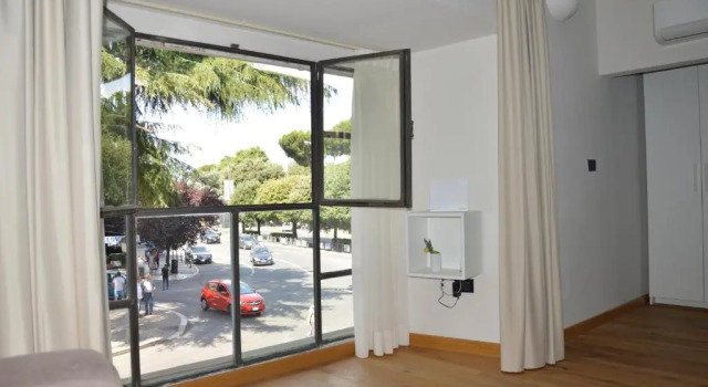 Garibaldi House