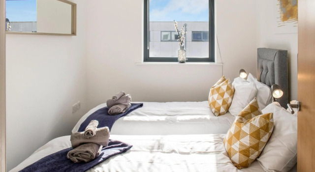 Contractor Apartment & Private Parking & Central Stevenage by Comfy Workers, Забронировать Апартаменты/квартира Апартаменты Стивенидж, рядом с Stevenage Magistrates Court, Апартаменты/квартира