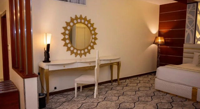 Двухместный люкс Meral Crown Hotel