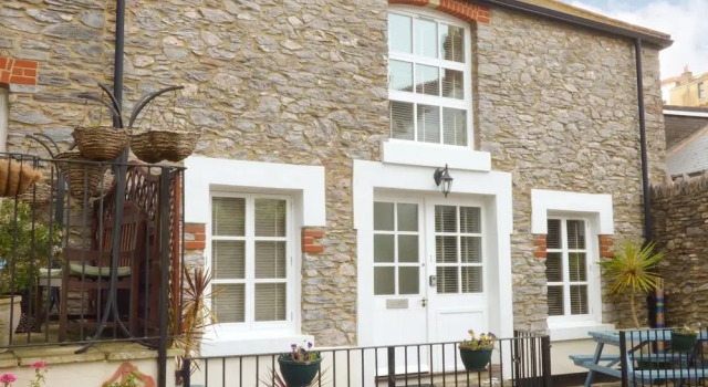 1 Old Mill Court