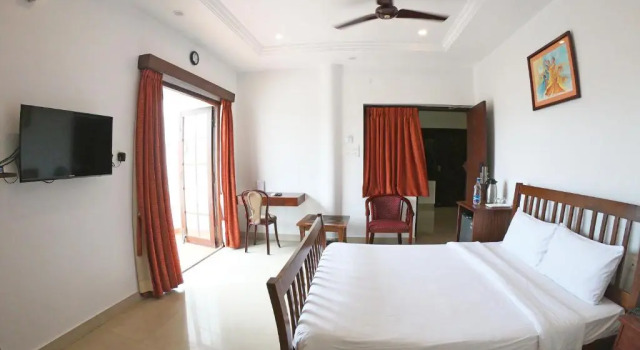 Pondicherry Executive Inn, Забронировать Отель Отели штата Тамилнада с завтраком, Завтраки