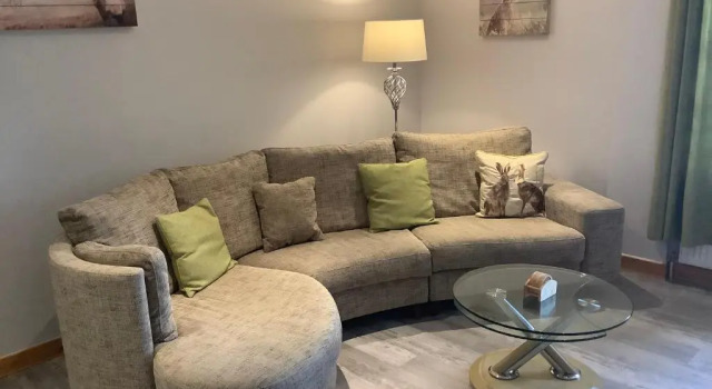 37 Farraline Court, City Centre apartment