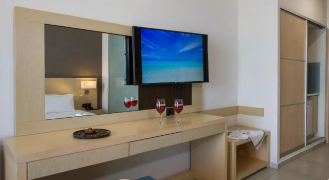 Marika Beach Hotel, Забронировать Отель Платаньяс Западный Крит, рядом с Пляж Трулакис