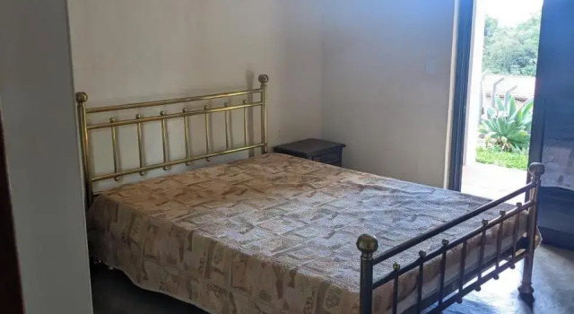 Chácara Santa Terezinha, Забронировать Отель Отели Серра-Негра с бассейном, Бассейн
