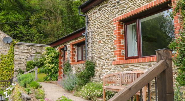 Honeysuckle Cottage