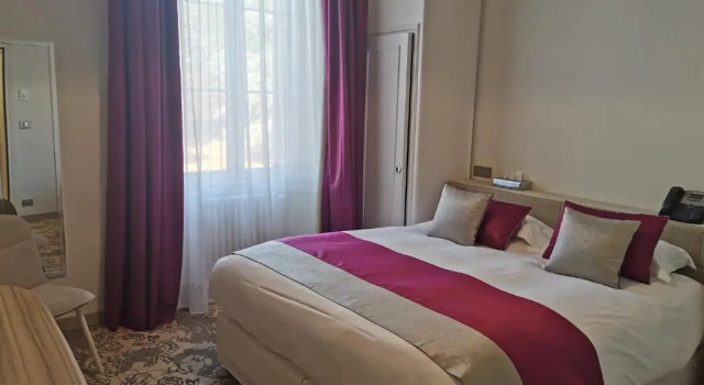 Domaine de La Ferrière, Prenota Hotel Chateaubriant 