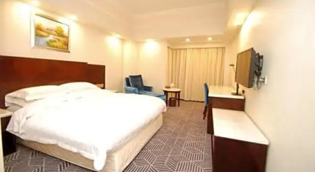Одноместный номер Standard Overseas Chinese Friendship Hotel