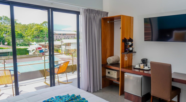 Двухместный номер Premium La Fortuna Lodge by Treebu Hotels