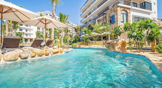 Three Bedroom Penthouse Oceanfront, Забронировать Апартаменты/квартира Отели Южной Нижней Калифорнии с парковкой, Парковка