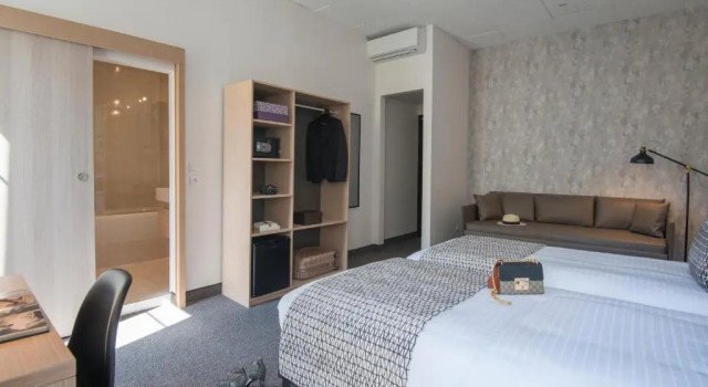 Трёхместный номер Standard Hotel Saint Gothard