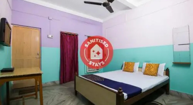 SPOT ON 66448 Shubhankar Guest House, Prenota Affittacamere Garphalbāri West Bengal