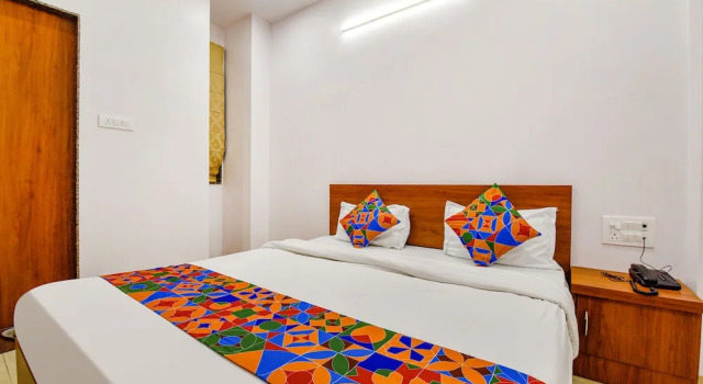 Номер Deluxe Fabhotel Deep Palace